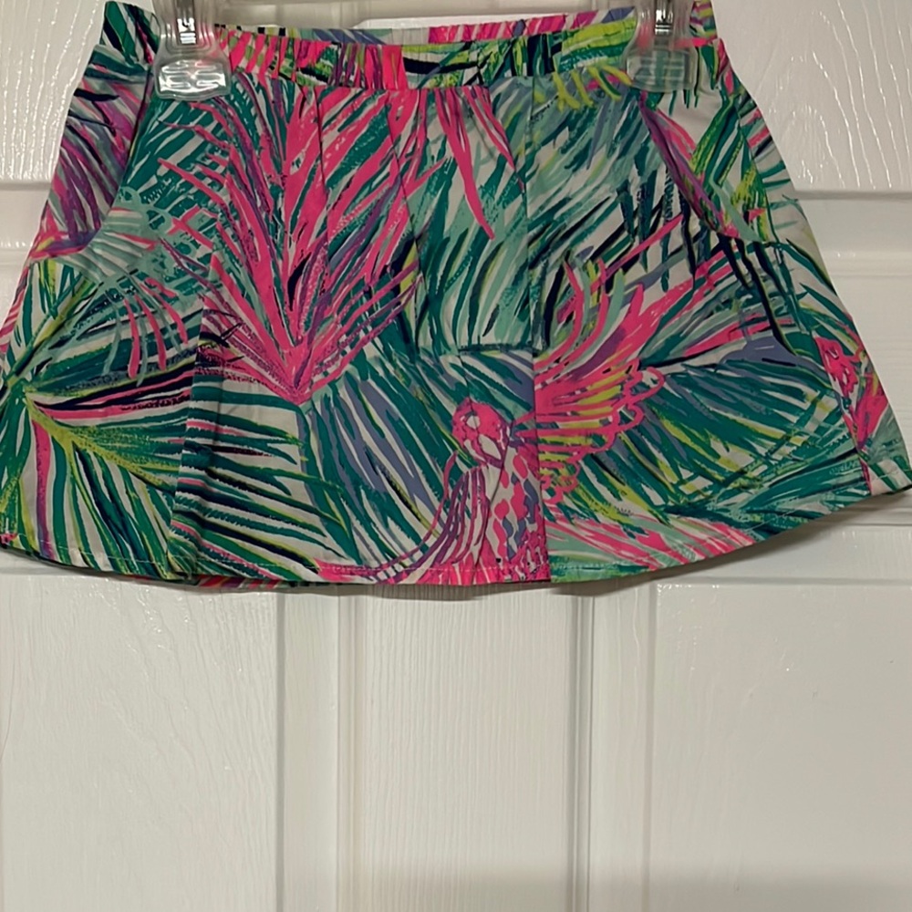 Lilly Pulitzer Skort with Two Front Pockets M(6-7)
